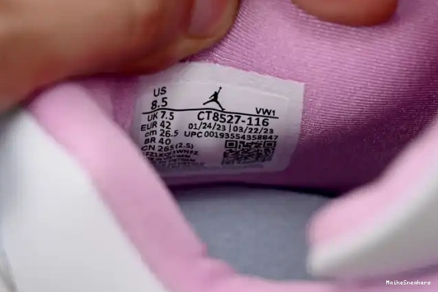 MaikeSneakers Pink Jordan White CT8527-116 Retro 4 0524